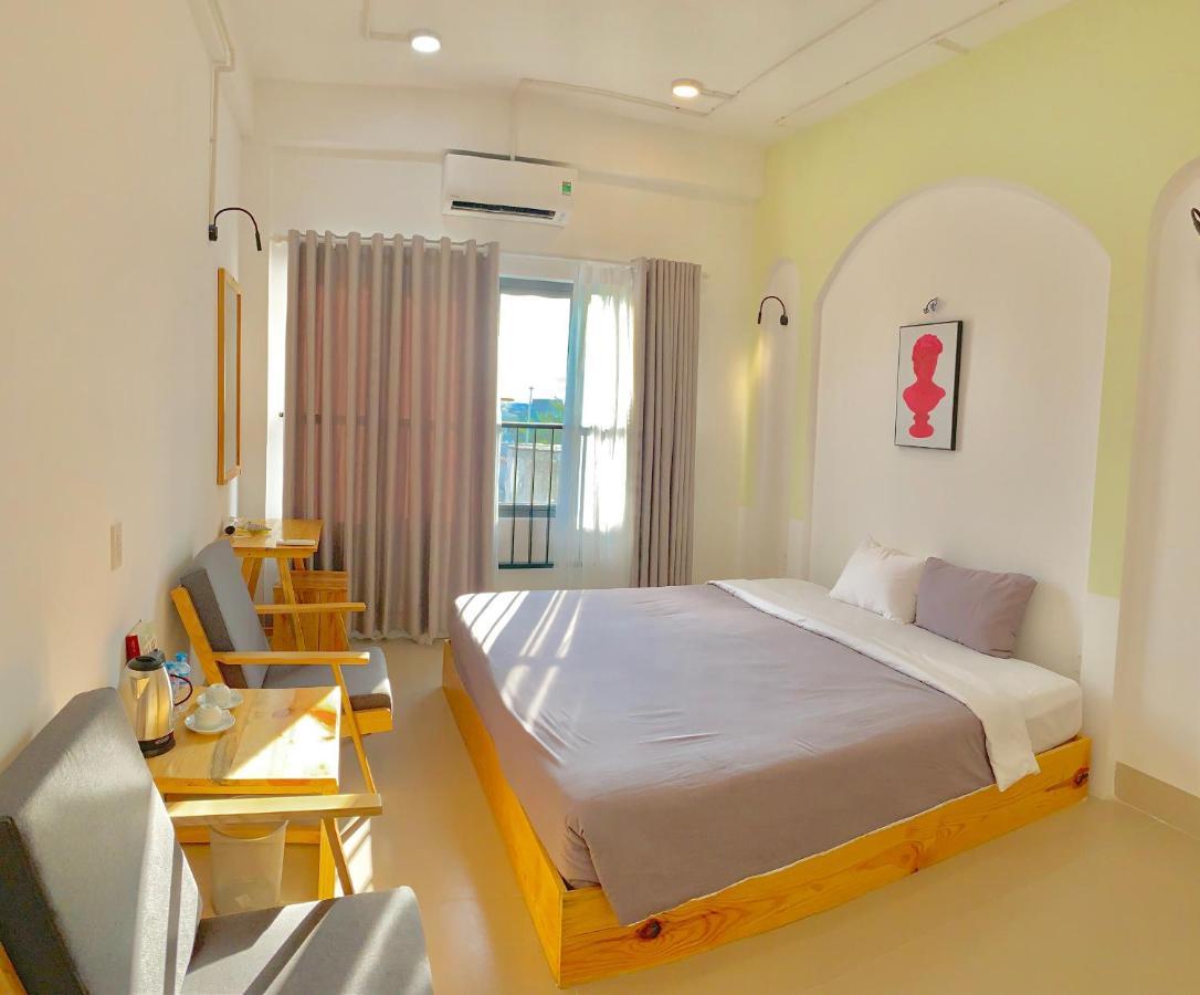 Joy Hotel Phu Yen トゥイホア エクステリア 写真
