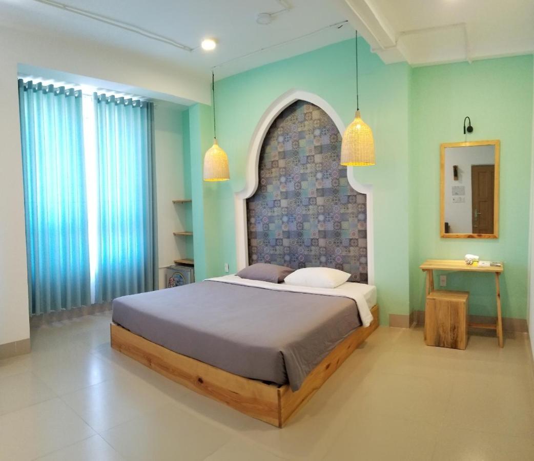 Joy Hotel Phu Yen トゥイホア エクステリア 写真