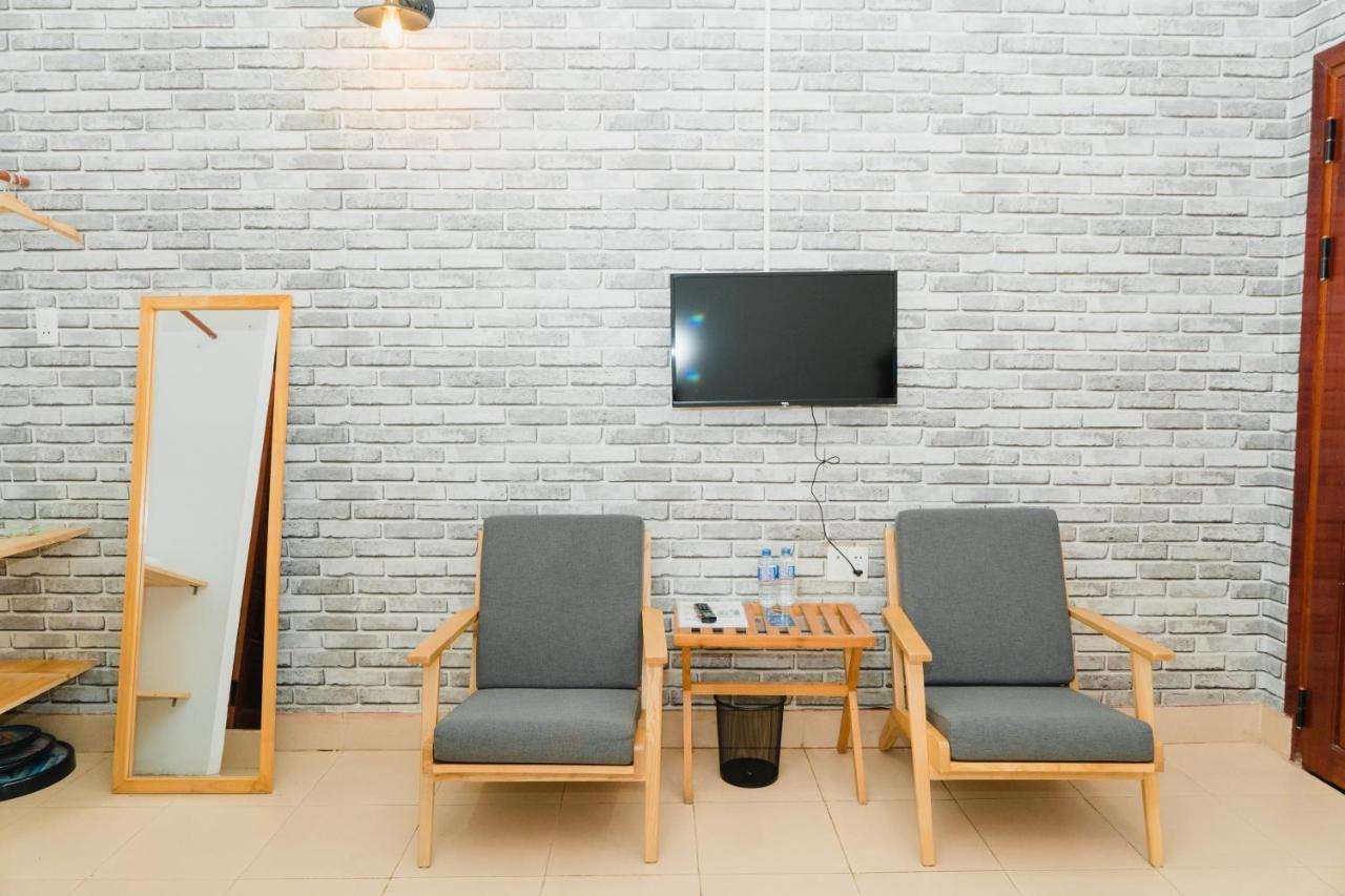 Joy Hotel Phu Yen トゥイホア エクステリア 写真